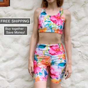Floral Sports Set for Pilates Teacher Sportswear Pink Costume Women Yoga Set for Mom Workout Bra for Gym Training Shorts Home Gym Set Woman