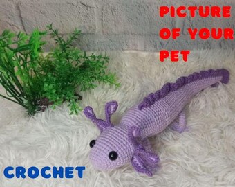 Peluche de ajolote de ganchillo