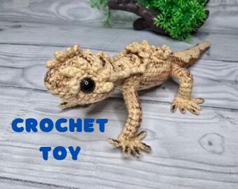 Crochet Bearded Lizard toy