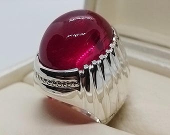Anillo de rubí rojo ovalado en plata de ley 925 hecho a mano, hermoso anillo de rubí cabujón, anillo de rubí para hombre.