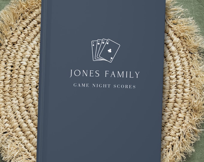Personalized Family Game Night Score Book: Custom Gaming Gift