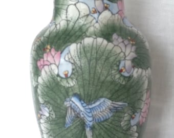 Chinesische Porzellanvase mit Vögeln und Blumen