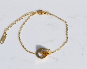 Trendy women's bracelet, gold color, stainless steel, inexpensive