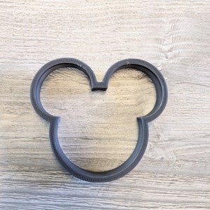 Mouse cookie cutter