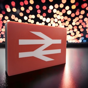 Panneau lumineux British Rail : éclairage LED unique pour les amateurs de train et les collectionneurs de souvenirs ferroviaires