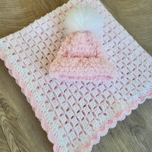Crochet baby blanket | baby blanket | Handmade baby blanket | Crocheted baby blanket | Handmade | Nursery| Nursery Gift | Newborn |