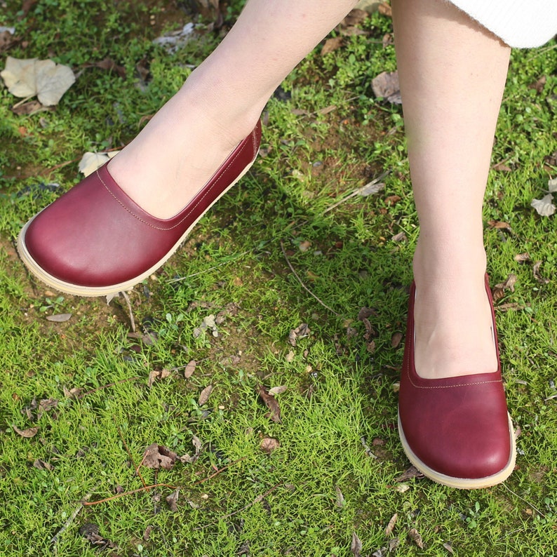 Women Barefoot Shoe, Barefoot Babette Women, Wide Toe Box Leather Shoe, Cherry Burgundy image 6