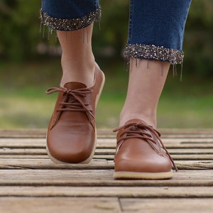 Handmade Women Barefoot Shoes, Oxford Leather Zero Drop Lace-up Wider Shoes, Elegant Brown image 4