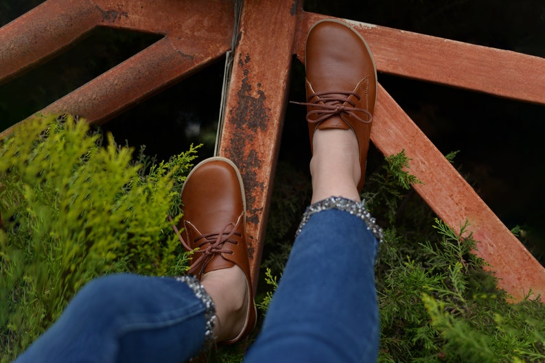 Handmade Women Barefoot Shoes, Oxford Leather Zero Drop Lace-up Wider Shoes, Elegant Brown image 3