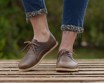 Richelieus pour femmes, Chaussures pieds nus pour femmes fabriquées à la main, Avec un design minimaliste, Dames Femmes, Charme Marron