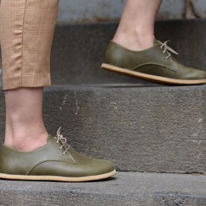Handmade Leather Barefoot Shoes: Wide Toe, Zero Drop - Nature Green