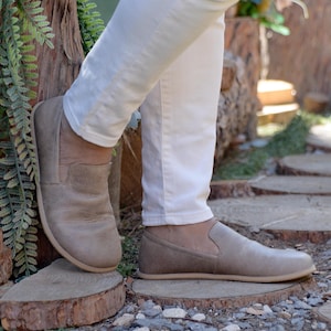 Men&#39;s Leather Barefoot Loafers: Wide Toe Box Minimalist Shoes