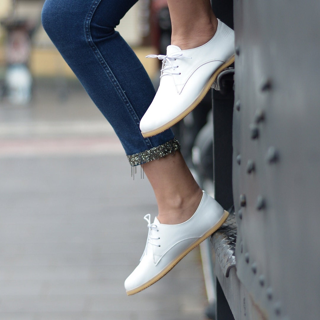 ローファー・オックスフォード CASTANER Women Laced up Shoes KAMPALA 001IVORY White Amazon.com | Castañer Women's Kampala/001 Espadrilles, Ivory