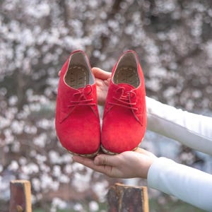 Barefoot Shoes Women, Wide Toe Box Leather Grounding Shoes, Zero Drop Earthing Shoes, Copper Riveted Shoes, Red Nubuck