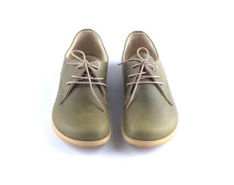 Handgefertigte Barfußschuhe aus Leder: Breite Spitze, Zero Drop - Natur Grün