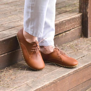 Men&#39;s Leather Barefoot Shoes: Copper Rivet Grounding Footwear