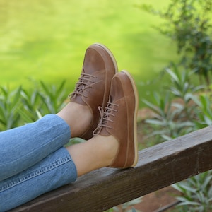 Handmade Leather Barefoot Sneakers: Earth Brown Zero Drop Shoes