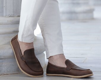 Zapatos descalzos de verano para hombres, zapatos de cuero hechos a mano, calzado con caja de punta ancha con caída cero, zapatos minimalistas para hombres, marrón encanto