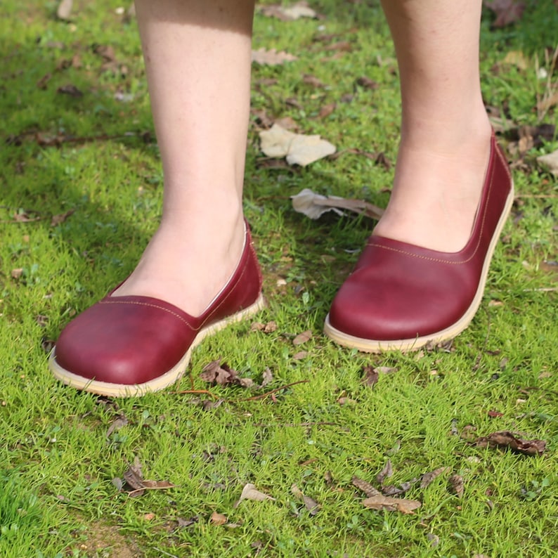 Women Barefoot Shoe, Barefoot Babette Women, Wide Toe Box Leather Shoe, Cherry Burgundy image 4