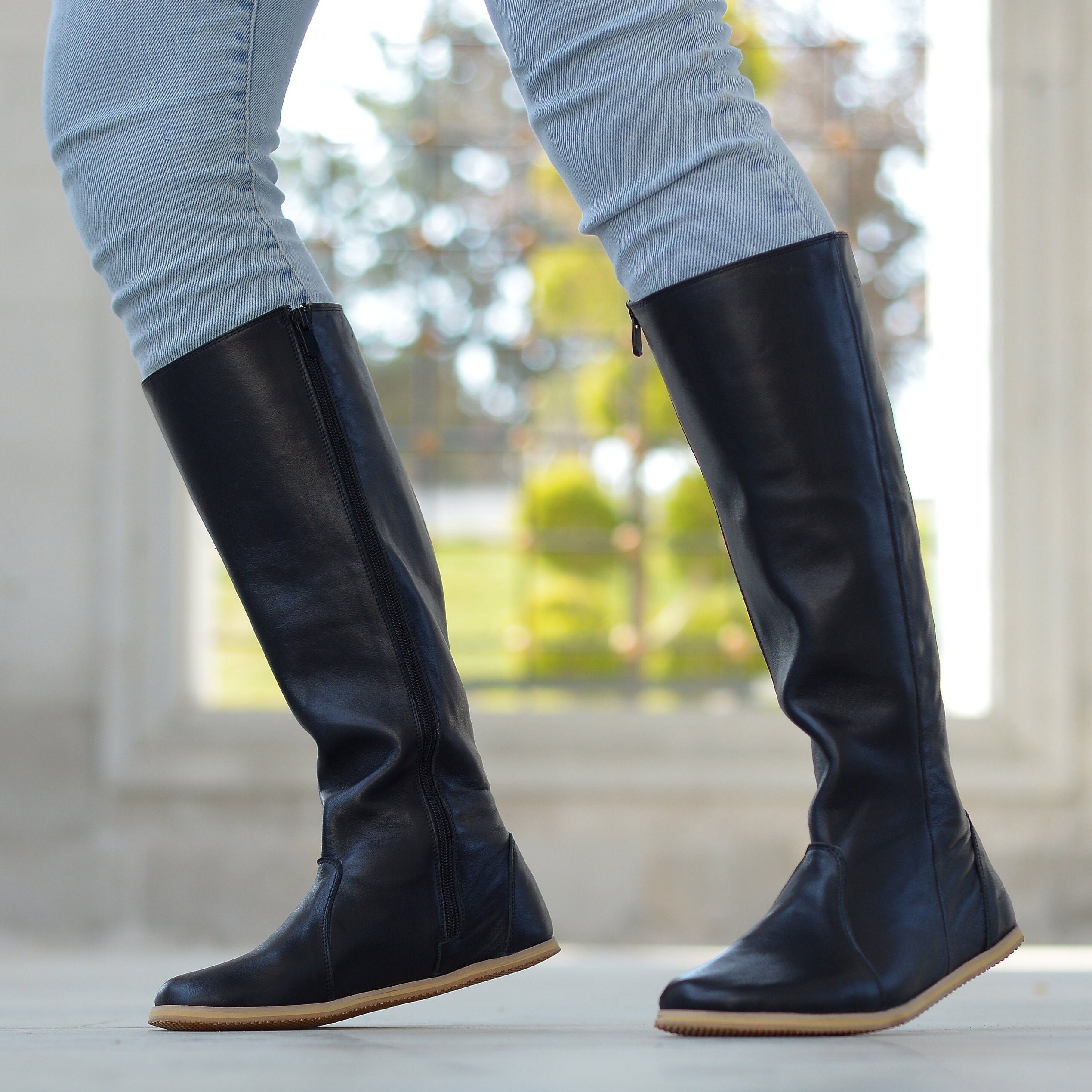 thumbnail image 2 of Barefoot Grounding Shoes For Women & Men - Wide Toe Box Minimalist Footwear With Rubber Sole 2 of 14