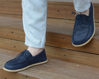 Benutzerdefinierte minimalistische Barfußschuhe, Benutzerdefinierte minimalistische handgefertigte Schuhe, Lederschuhe mit breiter Zehenbox, Herren-Müßiggängerschuhe, tiefes Marineblau