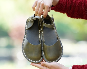 Women Leather Barefoot Sandals: Wide Toe Grounding Sandals