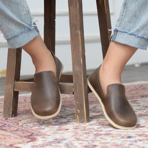 Women Barefoot Shoes Charm Brown, Handmade Leather Earthing Grounding Shoes, Zero Drop Wider Shoe