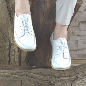 Men Leather Sneakers, Wide Toe Box, Zero Drop Barefoot Shoes, Nebula White image 11