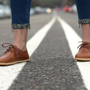 Handmade Women Barefoot Shoes, Oxford Leather Zero Drop Lace-up Wider Shoes, Elegant Brown image 2