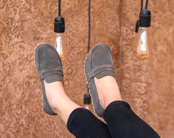 Women Leather Grounding Barefoot Shoe, Color Gray Nubuck