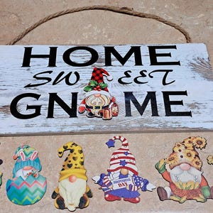 Home Sweet Gnome Sign: Interchangeable Seasonal Gnomes Door Hanger