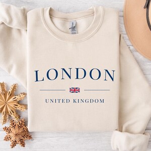 London United Kingdom Sweatshirt: City Souvenir Sweater