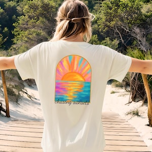 Coconut Girl Sunset T-shirt, Summer Vacation Beach Shirt, Ocean Beach Shirt, Salty Mermaidcore Tee for Surfer, Summer Vibes Surf Shirt