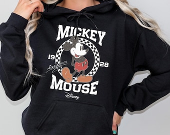 Vintage Mouse Hoodie: Retro Cartoon Graphic