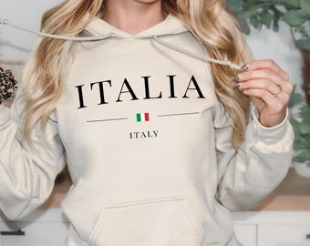 Italia Hoodie: Minimalist Italy Flag Pullover