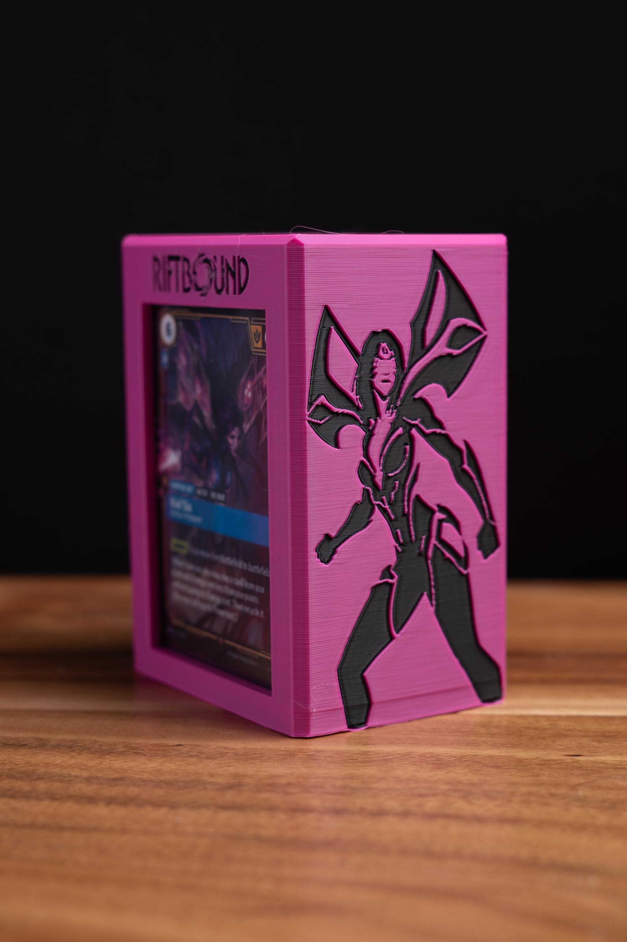 Kai'sa - Riftbound Deck Box - 75 Sleeved Cards - Etsy