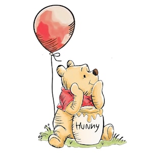 Könnte beinhalten: Aquarell-Illustration von Winnie Puuh mit einem roten Ballon und einem Honigtopf. Der Bär ist hellgelb mit einem roten Hemd und sitzt auf grünem Gras. Auf dem Honigtopf steht das Wort "Hunny".
