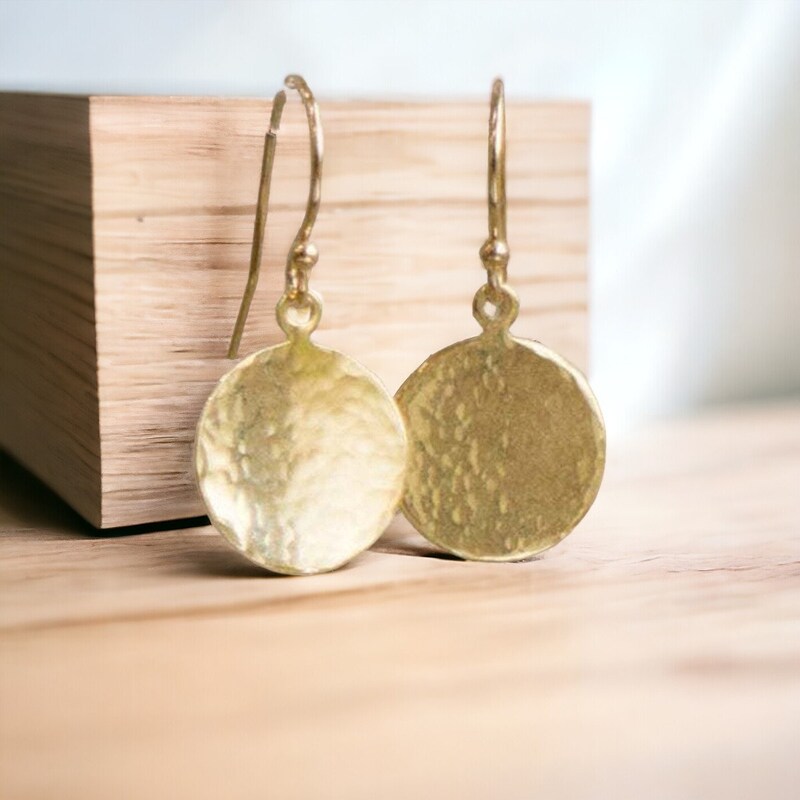 Hammered Effect Gold Earring main image 0