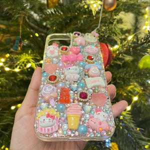 Funda para iPhone 15/14+ Hello Kitty Precio especial de liquidación por exceso de inventario – Funda para teléfono Kawaii Deco imagen 10