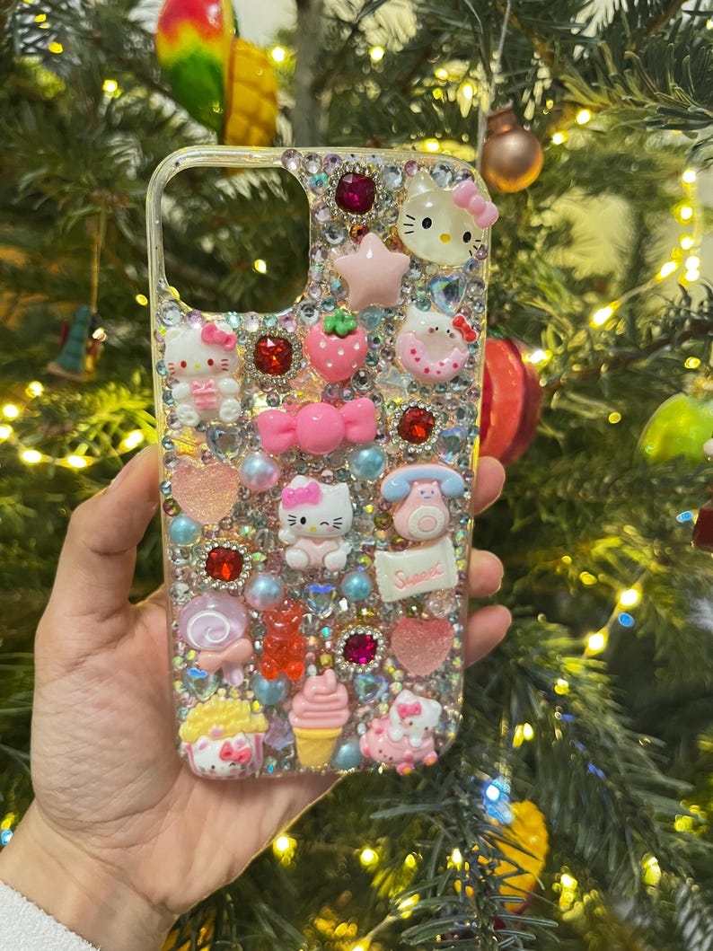 Funda para iPhone 15/14+ Hello Kitty Precio especial de liquidación por exceso de inventario – Funda para teléfono Kawaii Deco imagen 11