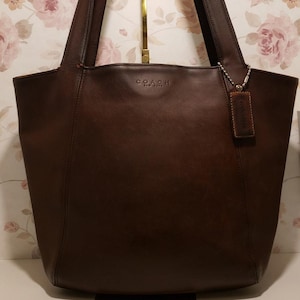 Vintage COACH Y2K Lexington Bucket Mahogany Brown Leather Shoulder