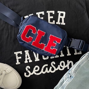 Cleveland Guardians Baseball inspirierte große Monogramm Umhängetasche/Gürteltasche/Schultertasche. Stadion Zugelassene Größe