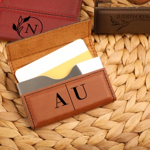 Porte-cartes en cuir, Porte-cartes de visite personnalisé, Porte-cartes gravé personnalisé, Initiale du porte-cartes de visite, Porte-cartes monogramme