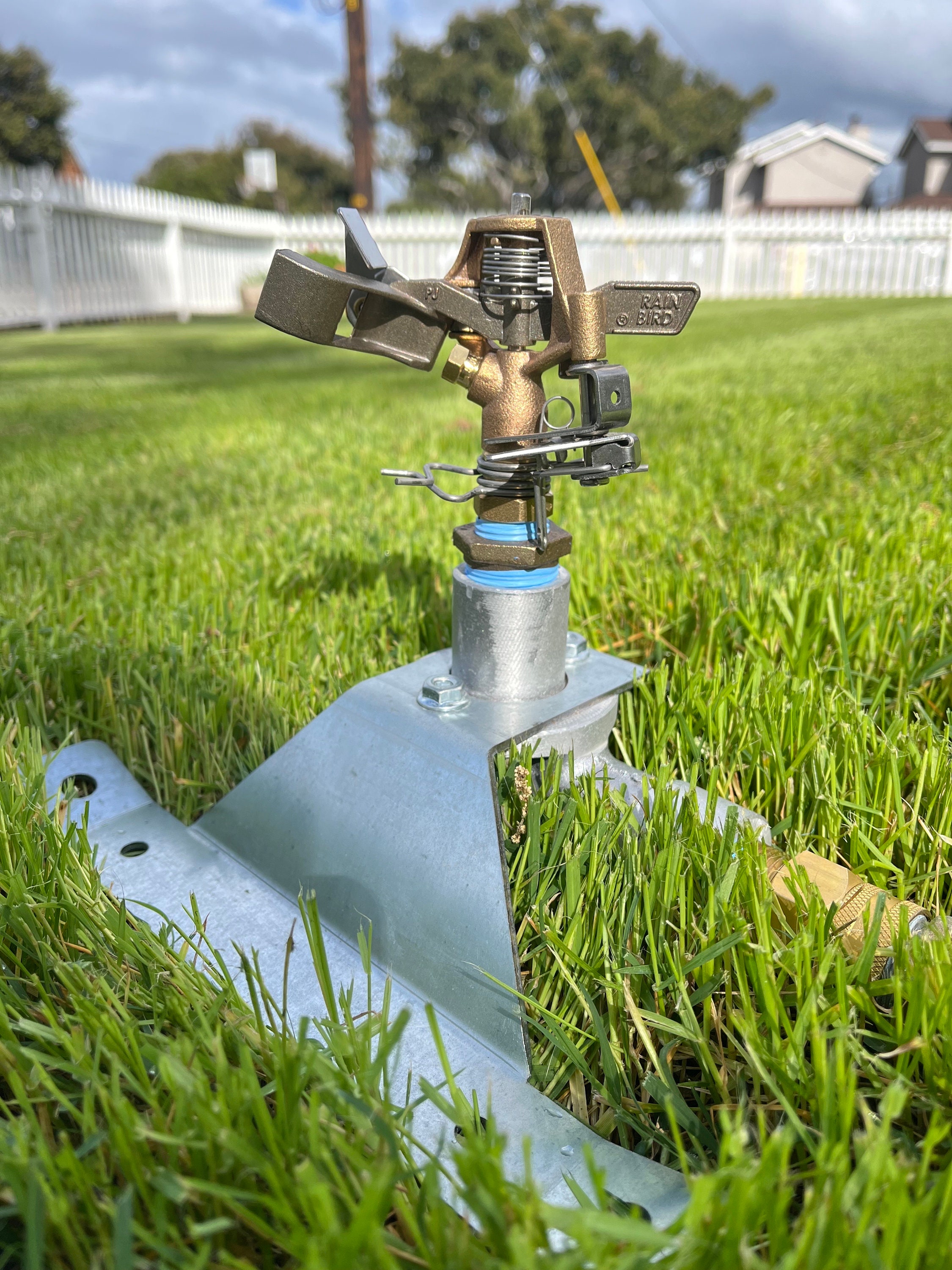 2 Heavy Duty Garden Hose Sled Sprinkler Base & 2 New Rain