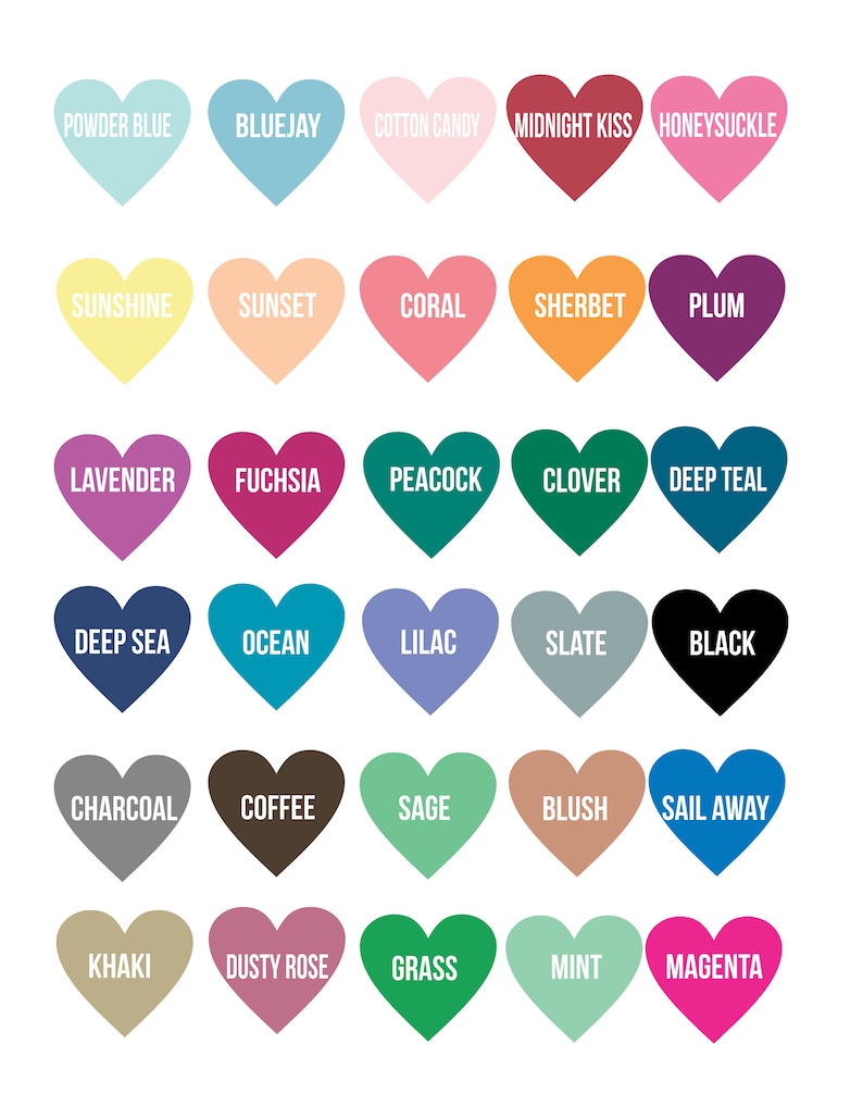 Op de afbeelding: Een kaart met 30 hartvormige kleurstalen met de naam van elke kleur in witte tekst. De kleuren omvatten poederblauw, blauwe gaaien, suikerspin, middernachtzoen, kamperfoelie, zonneschijn, zonsondergang, koraal, sorbet, pruim, lavendel, fuchsia, pauw, klaver, diep teal, diepzee, oceaan, lila, leisteen, zwart, houtskool, koffie, salie, blos, zeil weg, kaki, stoffige roos, gras, munt en magenta.