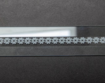 Gravierte Border Bevel - Gänseblümchen