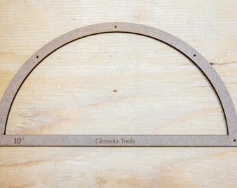 Semi-Circle Layout Frames
