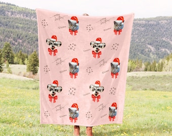 Pet Face Blanket: Christmas Gingham Plaid - Soft Fleece Throw