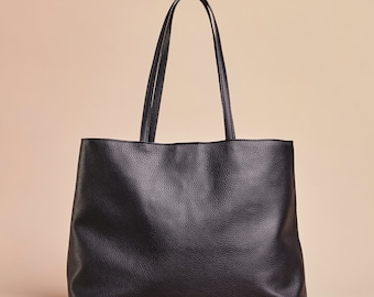Czarna torba typu tote z pełnoziarnistej skóry cielęcej, ręcznie robiona w Kolumbii, codzienna torba na ramię