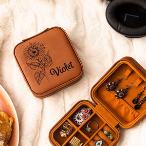 Étui à bijoux personnalisé tournesol, étui à bijoux monogramme tournesol, étui à bijoux en cuir gravé tournesol, cadeaux personnalisés, cadeau d'anniversaire